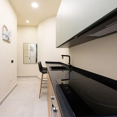 Apartment Charming La Trinidad - 1bdr 1bath *